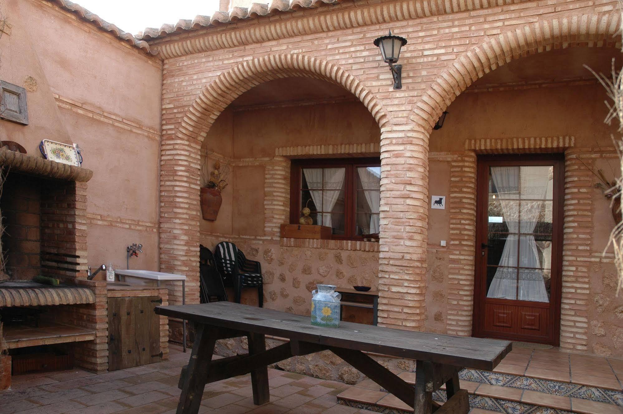 Casa Rural De Estilo Rustico Con Spa 알마그로 외부 사진