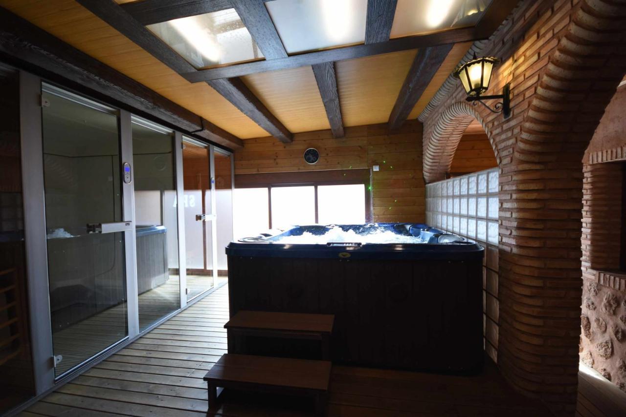 Casa Rural De Estilo Rustico Con Spa 알마그로 외부 사진